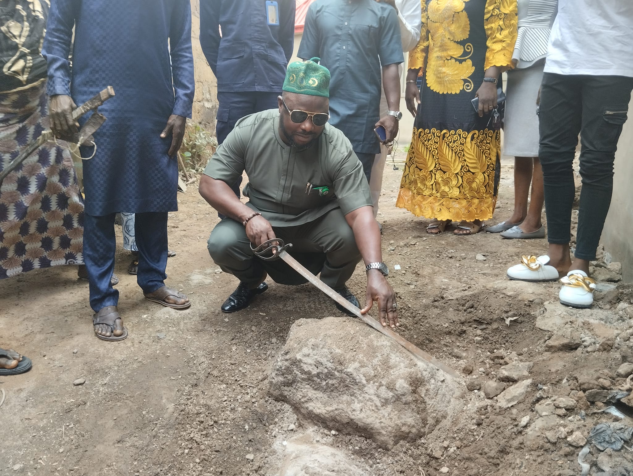 In Pictures: Nollywood Actor Muka Ray Visits Cultural, Tourist  Attractions In Ilorin