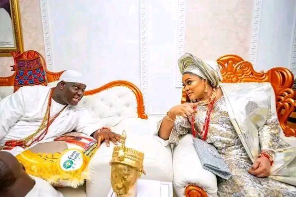 Ooni Adeyeye Ogunwusi Picks Mariam Anako  As New Queen …What You Need To Know About Her