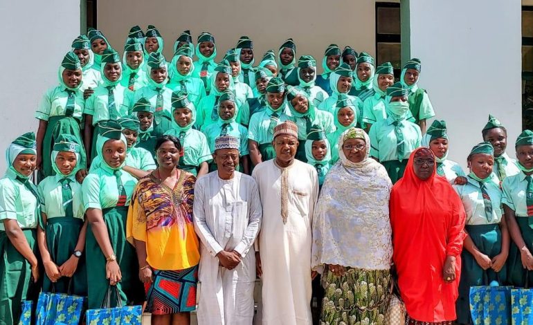 62nd Independence Day : Gov Bagudu Holds Luncheon In Honour Of Command School Students In Birni Kebbi