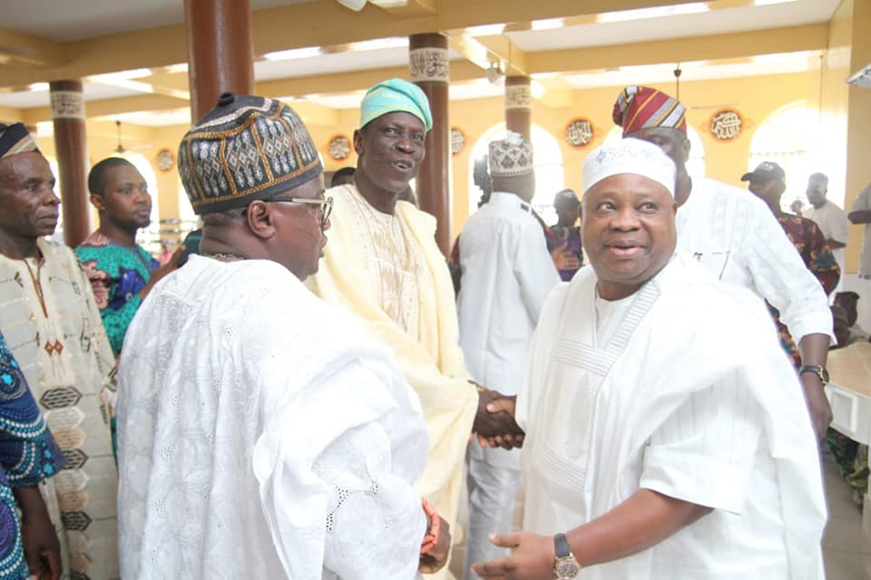 In Pictures : Adeleke  Attends 1st ‘Salatul-Jumu’ah’  As  Osun Gov… Ataoja Of Osogbo Among Attendees ,  Calls Him ‘Promise Keeper’