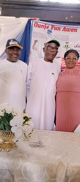 Osun PDP Reps Candidate, Sanya Omirin, Launches New Empowerment Scheme  In Ilesha …  3,600 People Receive Cash Gifts, Food Parcels