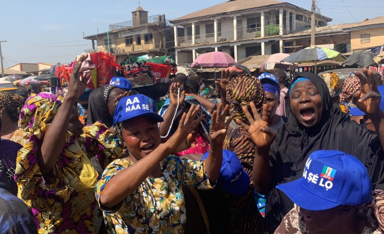 2023  Guber Election : Market Women Drum Up Support  for Governor Abdulrazaq In Ilorin