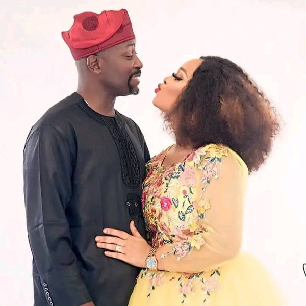 Kayode Oduoye Posts Pictures Of Himself, Mosun Filani To Celebrate Valentine’s Day