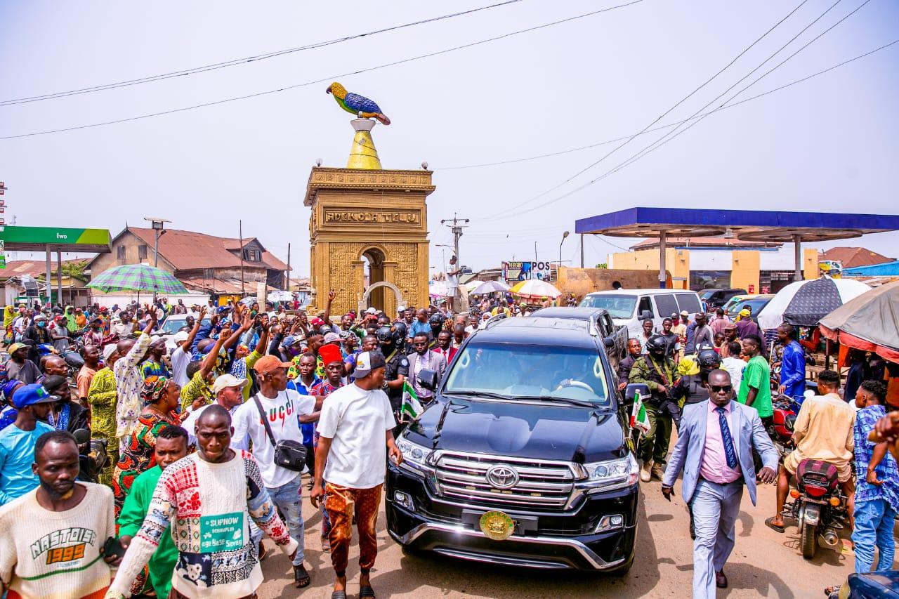 Gov Adeleke Flags Off Imole Mobile Medical Outreach Programme In Iwo, Gets Rousing Welcome