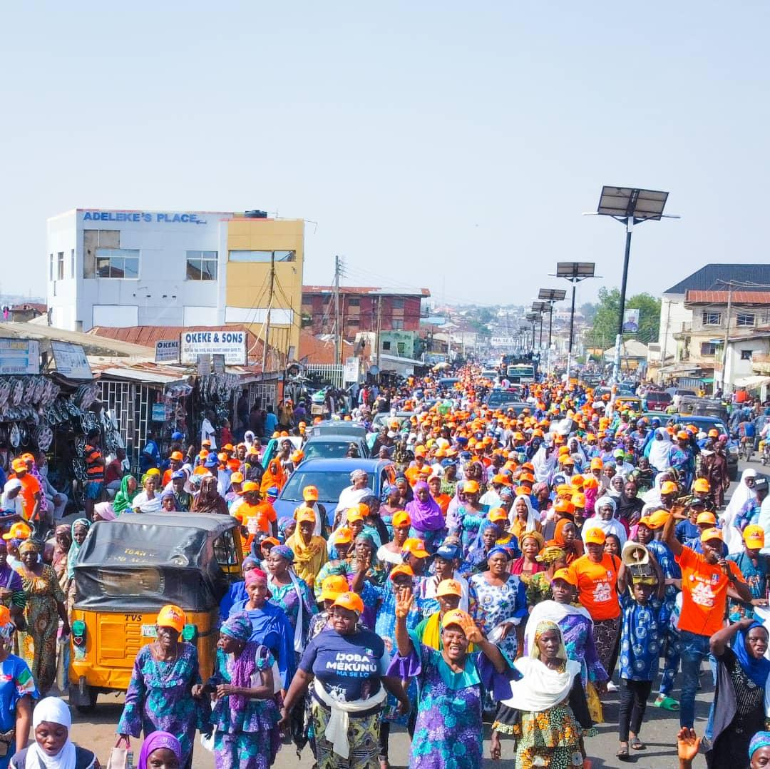 IWD 2023 : Thousands Of Women Take To Ilorin Streets To Declare Support For Gov Abdulrazaq’s Re-election Bid