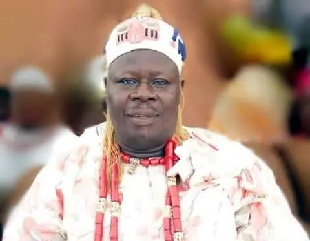 Osun Ogboni Chief On The Trail Of Abductors Of His 2 Wives Dies In Road Crash