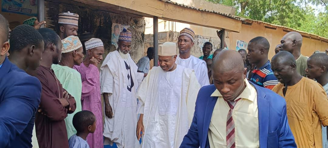 Gov Bagudu Visits families of   Maidahini Road Crash Victims