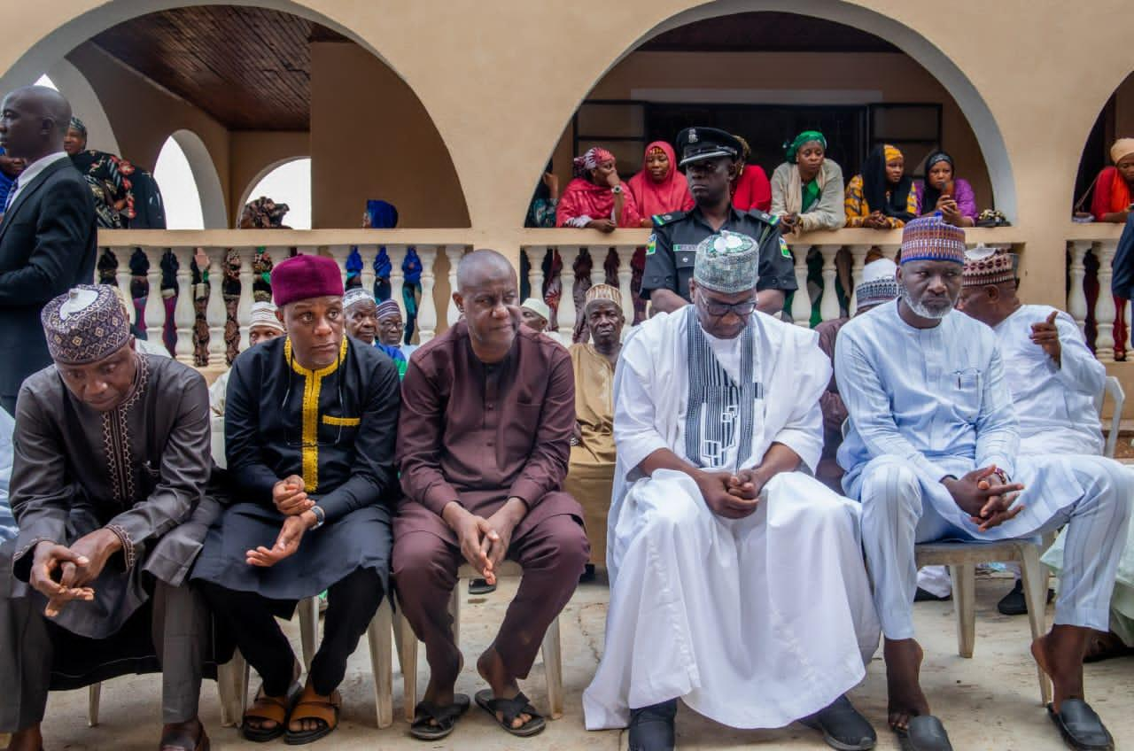 Kwara Gov Mourns  The Death Of  Dasuki Belgore, Attends Janazah In Ilorin