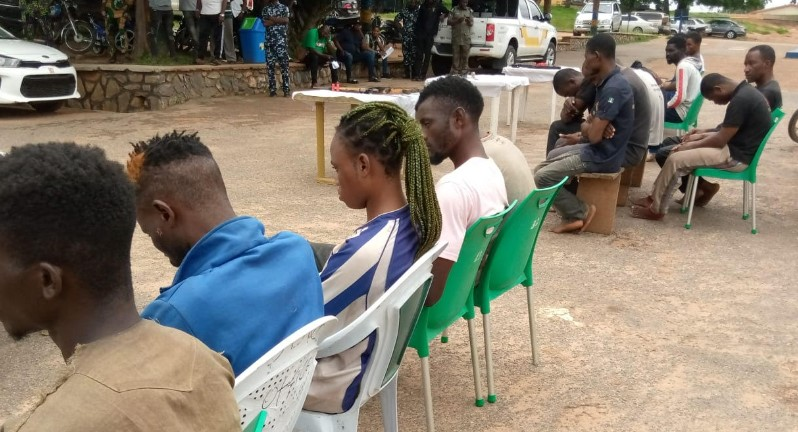 Police Arrest Armed Gang Members That Raped 2 Teenage Girls After Killing Their Father In Ibadan