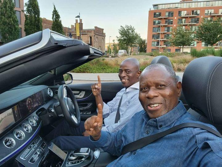 Atunwa Posts Picture Of Himself With Gbenga Makanjuola In London, Calls Him ‘Splendid Chap’