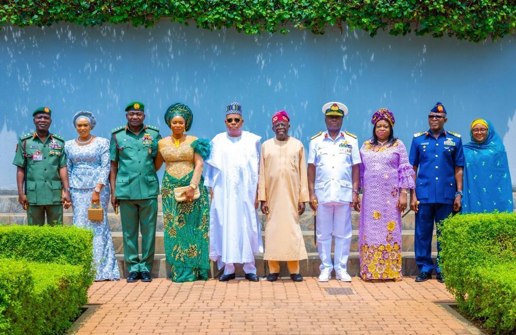 In Pictures: Rank Wearing Ceremony Held For New Service Chiefs In Abuja