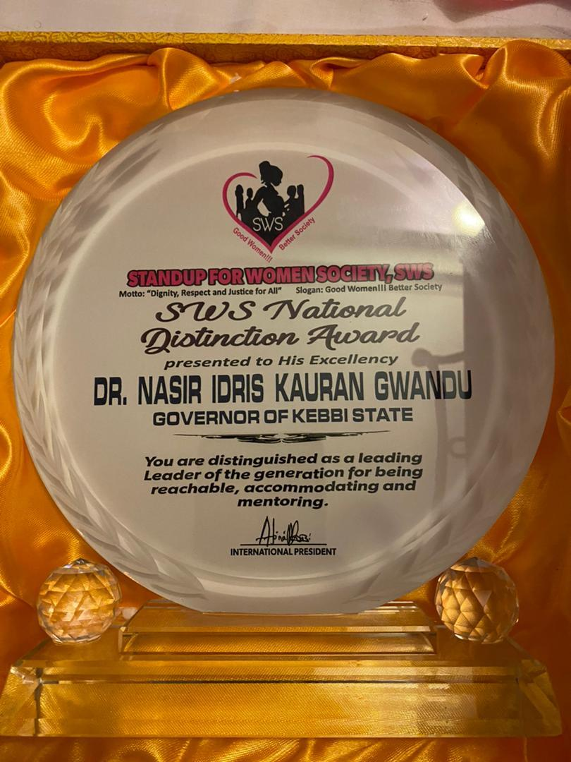 SWS Honours Gov Idris With Award In Abuja, Commends Him For  Empowering  Kebbi Women