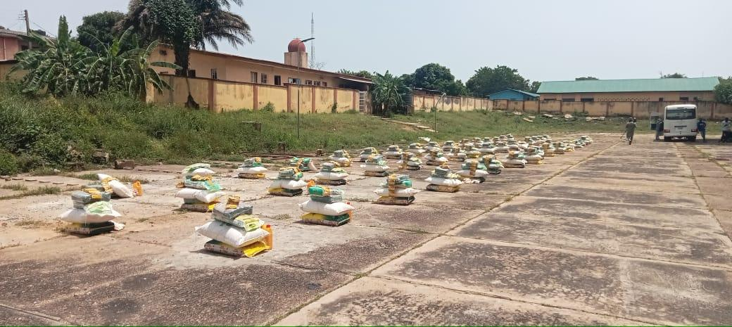 FG Distributes Food Items To Internally Displaced People In Kwara