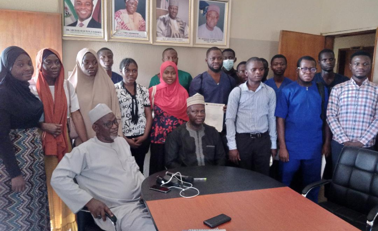 Sola Saraki Foundation Gives Cash Assistance To 20 Medical Students In Ilorin, Discloses Plans To Build Cardiovascular Center