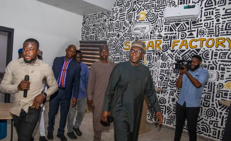 Gov AbdulRazaq Makes Inspection Visit To Kwara Sugar Film Factory, Talks About Prospects Of Success