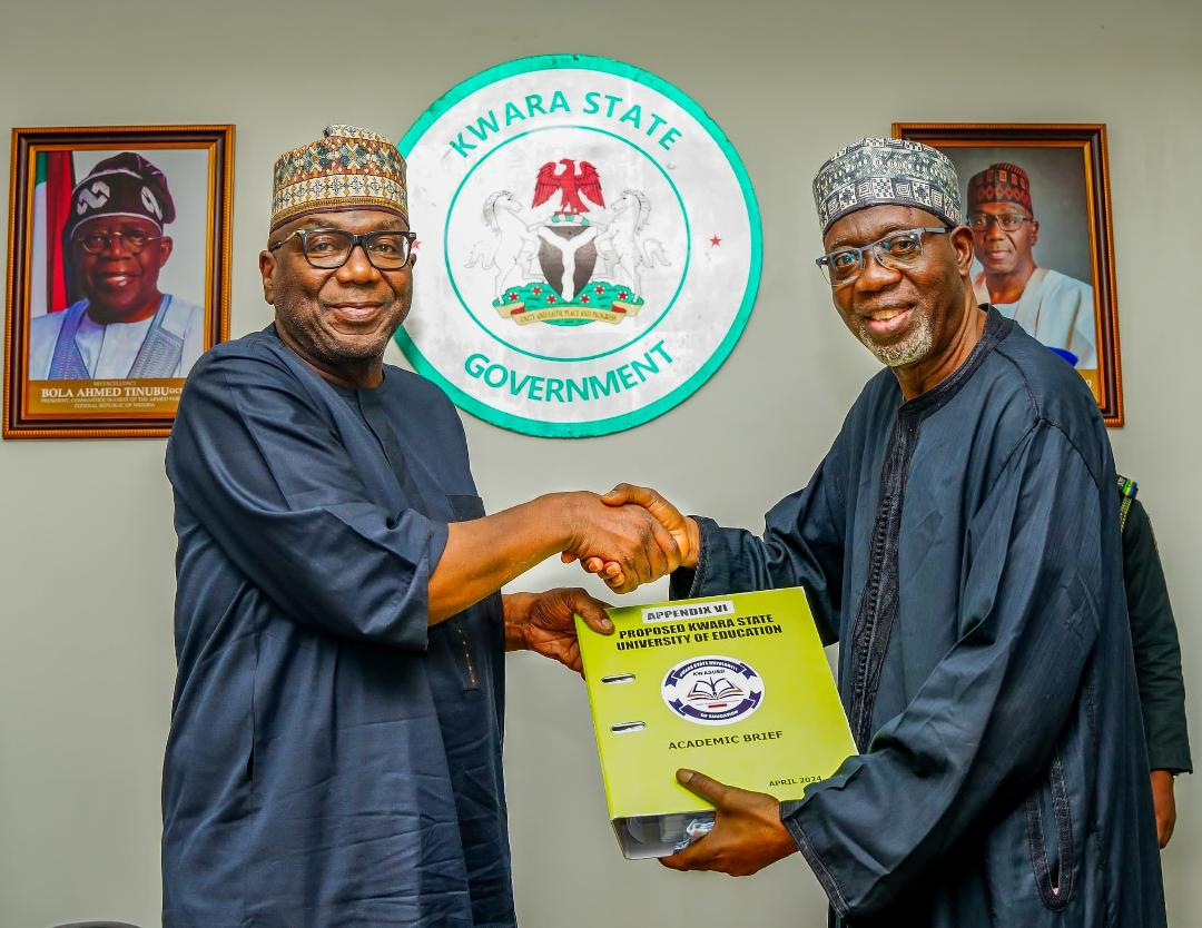 Kwara University Of Education: Gov AbdulRazaq Receives Report From Implementation Committee In Ilorin   