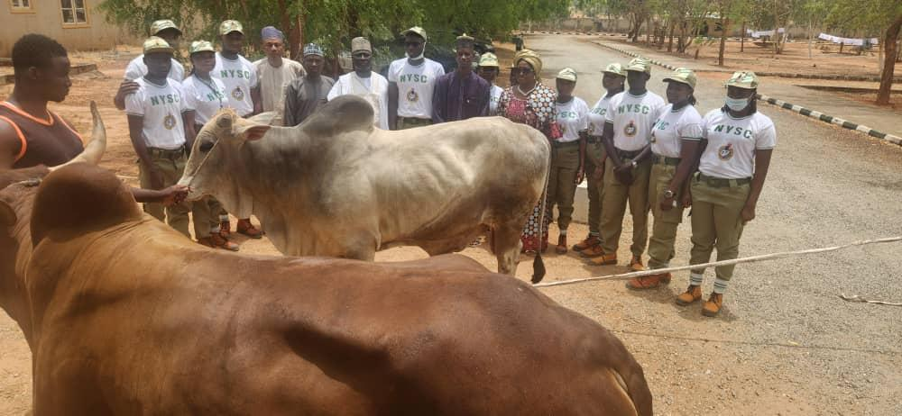 Gov Idris Donates N3m, 2 Bulls To 2024 Batch ‘A’ Stream Corps Members In Kebbi