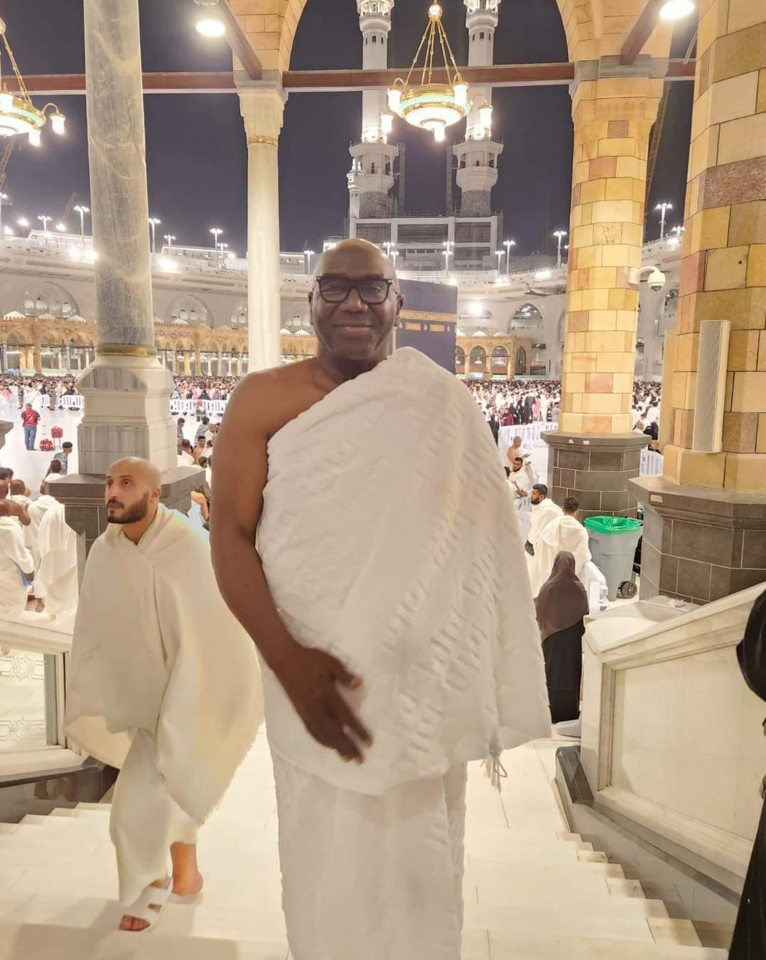 Gov AbdulRazaq Performs Umrah In Mecca, Urges Prayers For Nigeria