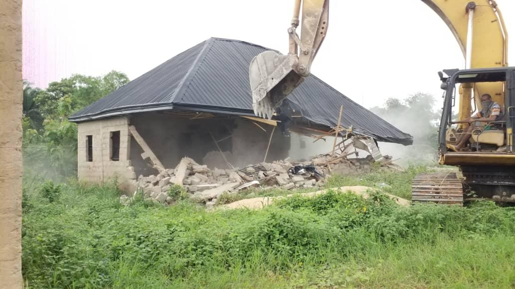 Delta Govt Taskforce Begins Demolition Of Illegal Structures In Asaba