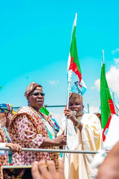 2026 Guber : Emphasis Placed On ‘Unity Of Effort’ As Oyetola, Omisore, Lawal Receive Oyedokun, Babayemi, Other PDP Defectors Into APC In Osogbo