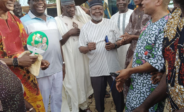 In Pictures: Odo-Otin/Ifelodun/Boripe APC Bigwigs Welcome Shuaib Oyedokun With Open Arms, Visit His Inisha Residence