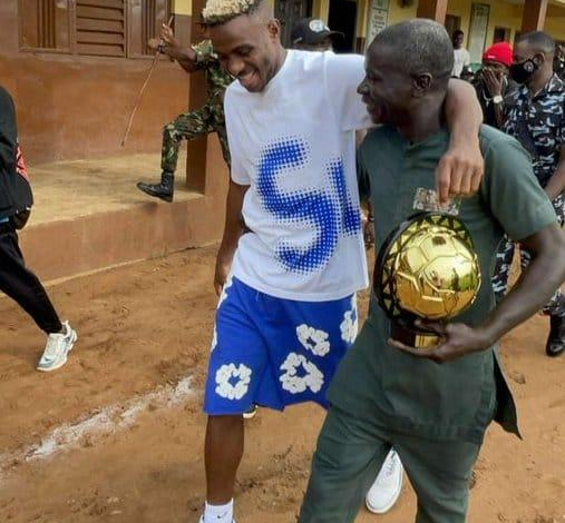 One Year After Visiting  Old Primary School In Lagos,  Victor Osimhen Returns There With  CAF Award