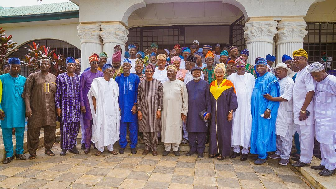 Osun APC Bigwigs Hold ‘Important’ Meeting At Bisi Akande’s Ila Residence…Urge ‘Unity Of Effort’ To Strengthen Party… Reaffirm Oyetola As ‘Leader’