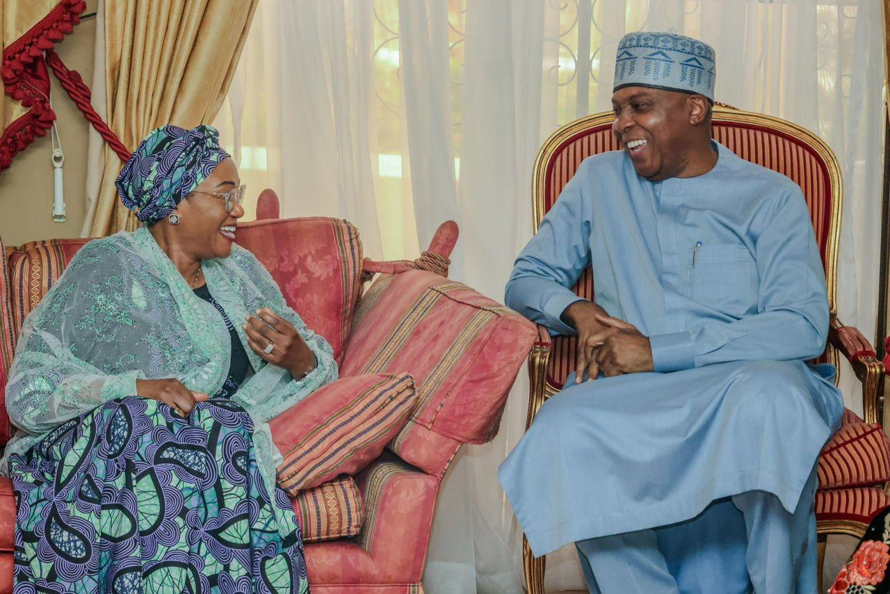 First Lady Remi Tinubu Says ‘We’re One Family’  During Condolence Visit To Saraki Family In Lagos