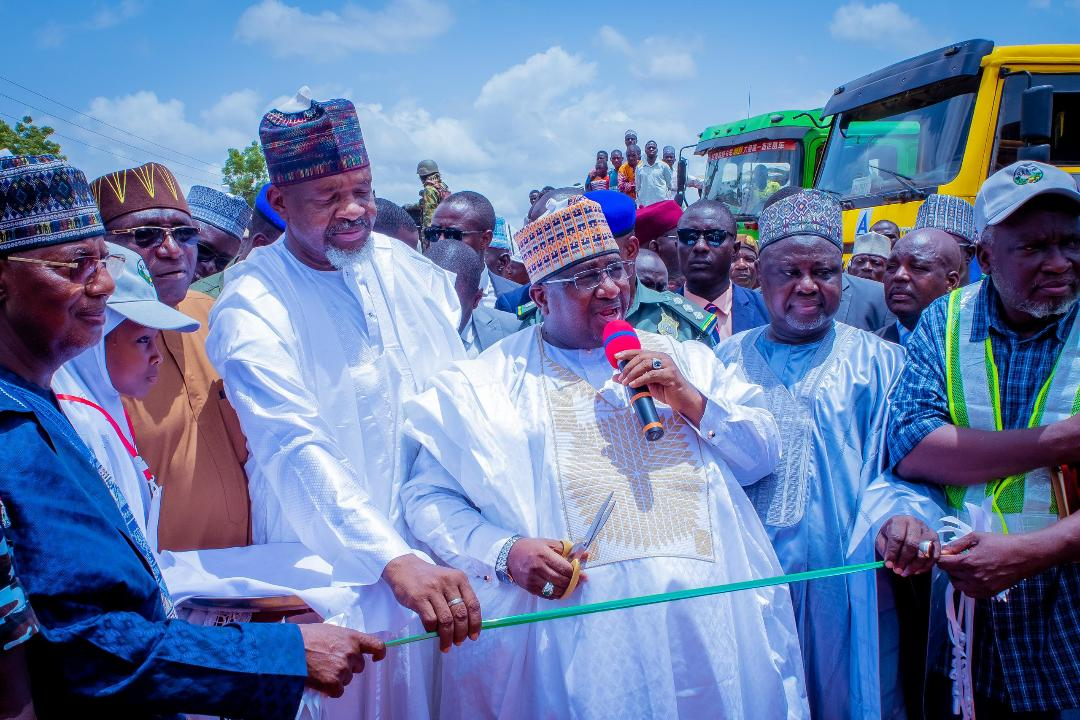 Gov Idris Announces Plans To Construct 300km Of Roads In Kebbi Rural Areas