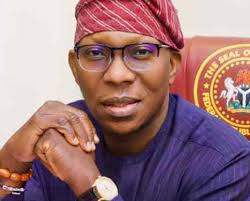 Orolu Deserves Better Attention, Our 1 Billion Dollars Question For Senator Fadeyi Ajagunla- Jide Akinyooye