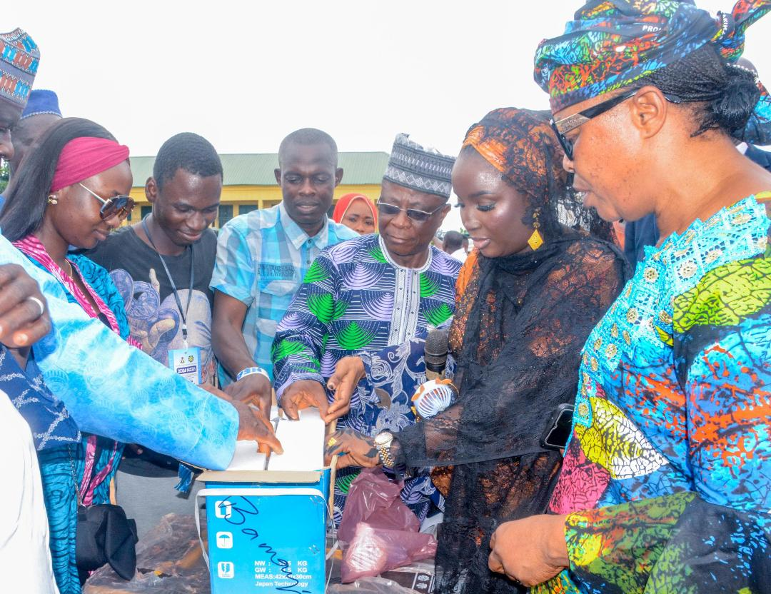 Former Senator Ibrahim Oloriegbe Facilitates Empowerment Of 250 People In Kwara