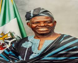 Veteran Politician Shuaib Oyedokun Wishes ‘Agba-Oye’ Bisi Akande ‘A Happy Birthday’