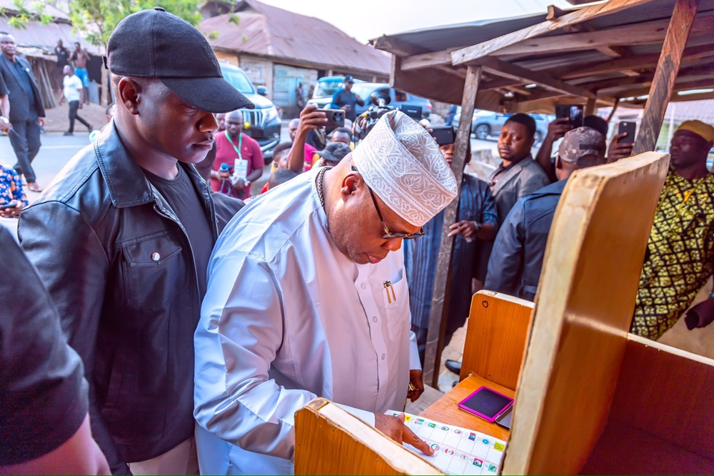 Osun LG Elections: Gov Adeleke, Other Political Bigwigs Cast Their Ballots As Voting Gets Underway