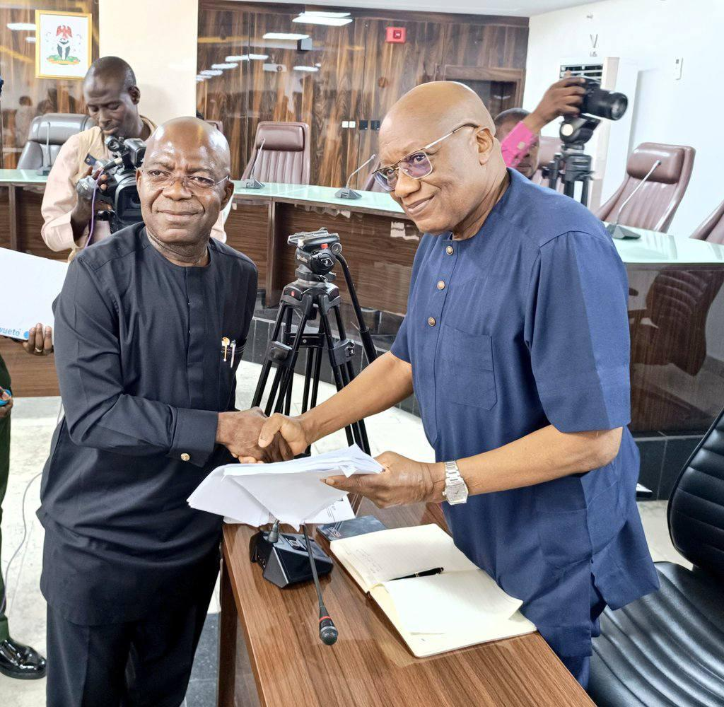 Supreme Court Ruling: Gov Otti Leads LP Delegation To INEC Headquarters, Presents CTC To Acting Chairman