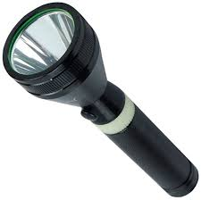 Students Using Torchlight As ‘Light Source’ While Taking WASSCE At Night In Delta ‘Completely Unacceptable’- Education Minister