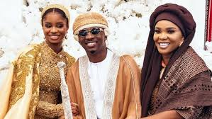Juma Jux Gifts Priscilla Brand-New Range Rover
