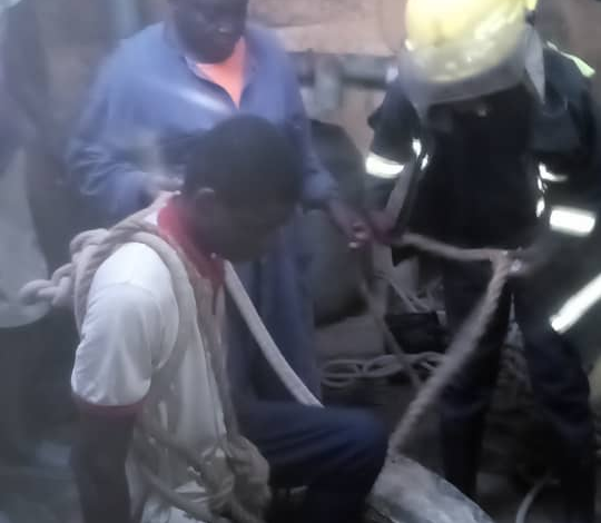 68-Year-Old Man Gets Trapped While Trying To Retrieve Mobile Phone From Well In Ibadan