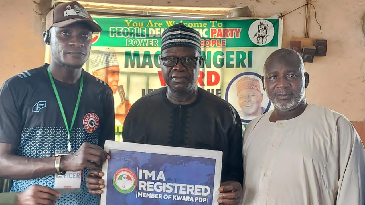 Ladi Hassan Renews PDP Membership At Ward Secretariat In Ilorin 