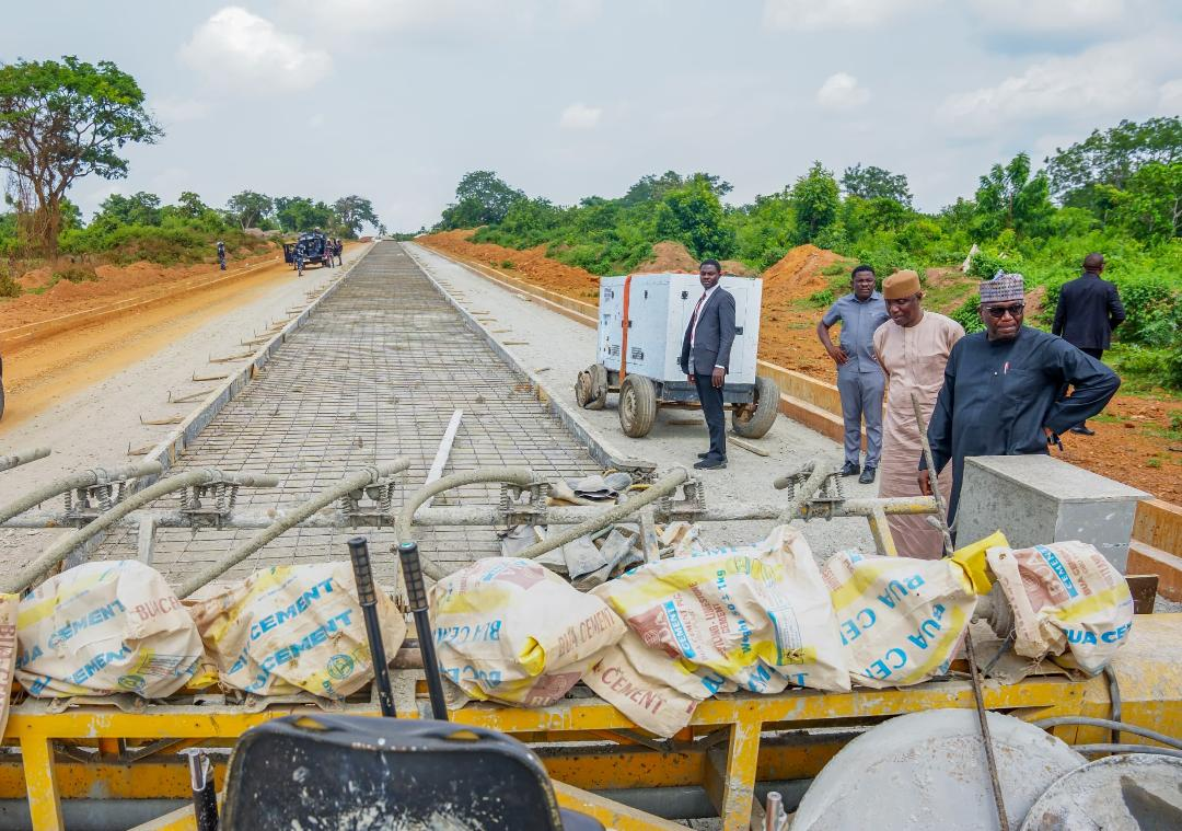 Gov AbdulRazaq Inspects Eiyenkorin-Afon-Ojoku-Offa-Odo-Otin Road Project, Says Kwarans Will Give President Tinubu ‘Full Support’ In 2027