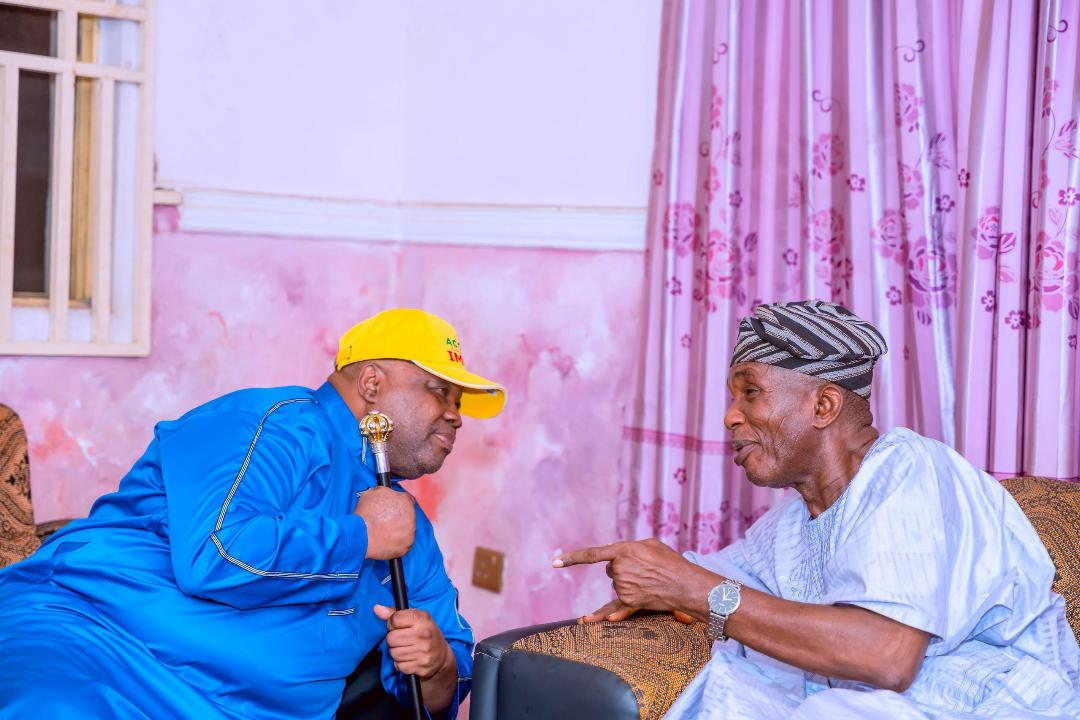 Moshood Adeoti Gets Recognized As Numero uno In Osun Politics As Gov Adeleke Holds Closed-Door Meeting With Him In Iwo