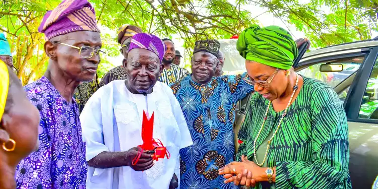 Rep Tolulope Akande-Sadipe Comes Under Fire After Gifting Party Chieftain SUV Car On His 85th Birthday…It’s Ill-Considered, Unwise-OPF