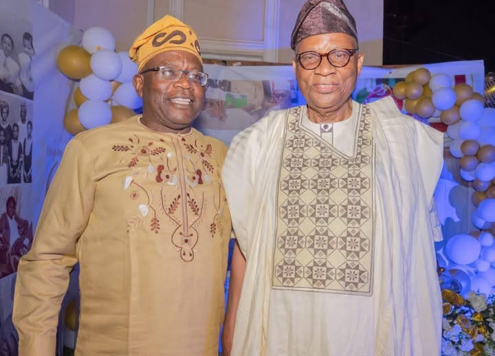 Hassan Oyeleke Congratulates Kwara APC SWC Members On Their Re-election, Praises Gov AbdulRazaq’s Visionary Leadership