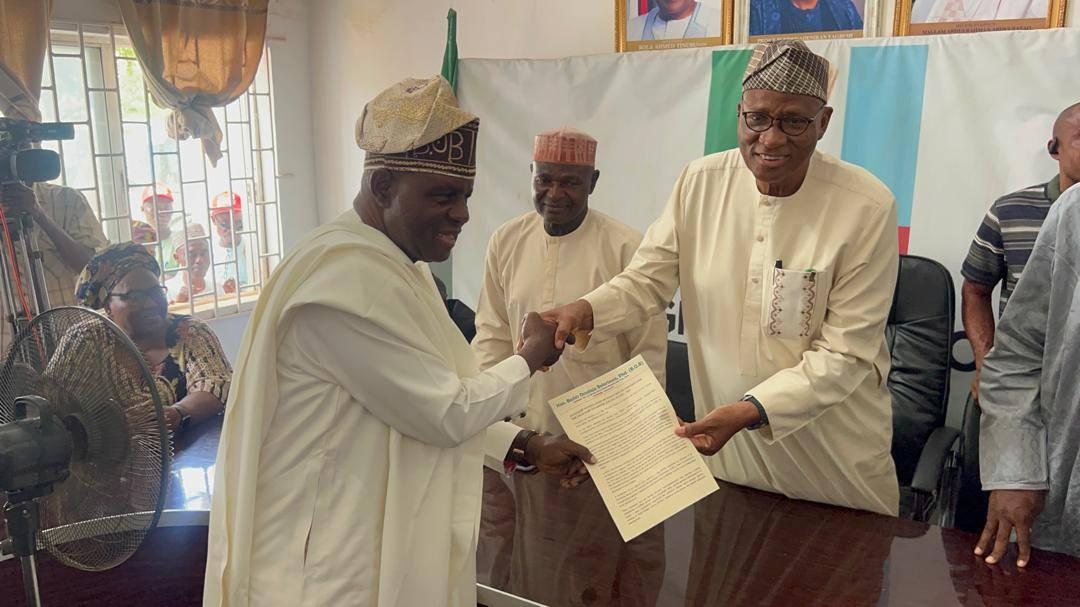 2027 Kwara Guber: Bashir Bolarinwa Revs Up Gubernatorial Ambition With Submission Of Letter Of Intent At APC Secretariat
