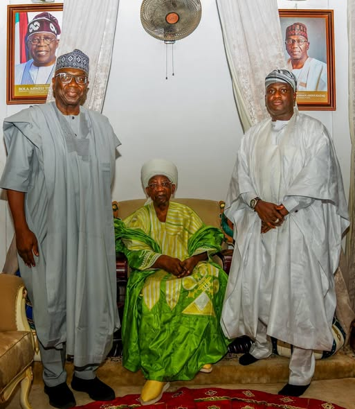 Kwara APC Guber Nomination: Gov Abdulrazaq Leads Speaker Danladi To Emir Of Ilorin’s Palace For Royal Blessings