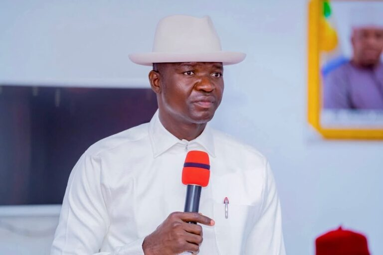 Ebonyi Gov Inaugurates New LG Chairmen, Says Failure To ‘Deliver’ LG In 2027 Elections ‘ll Automatically End Tenure