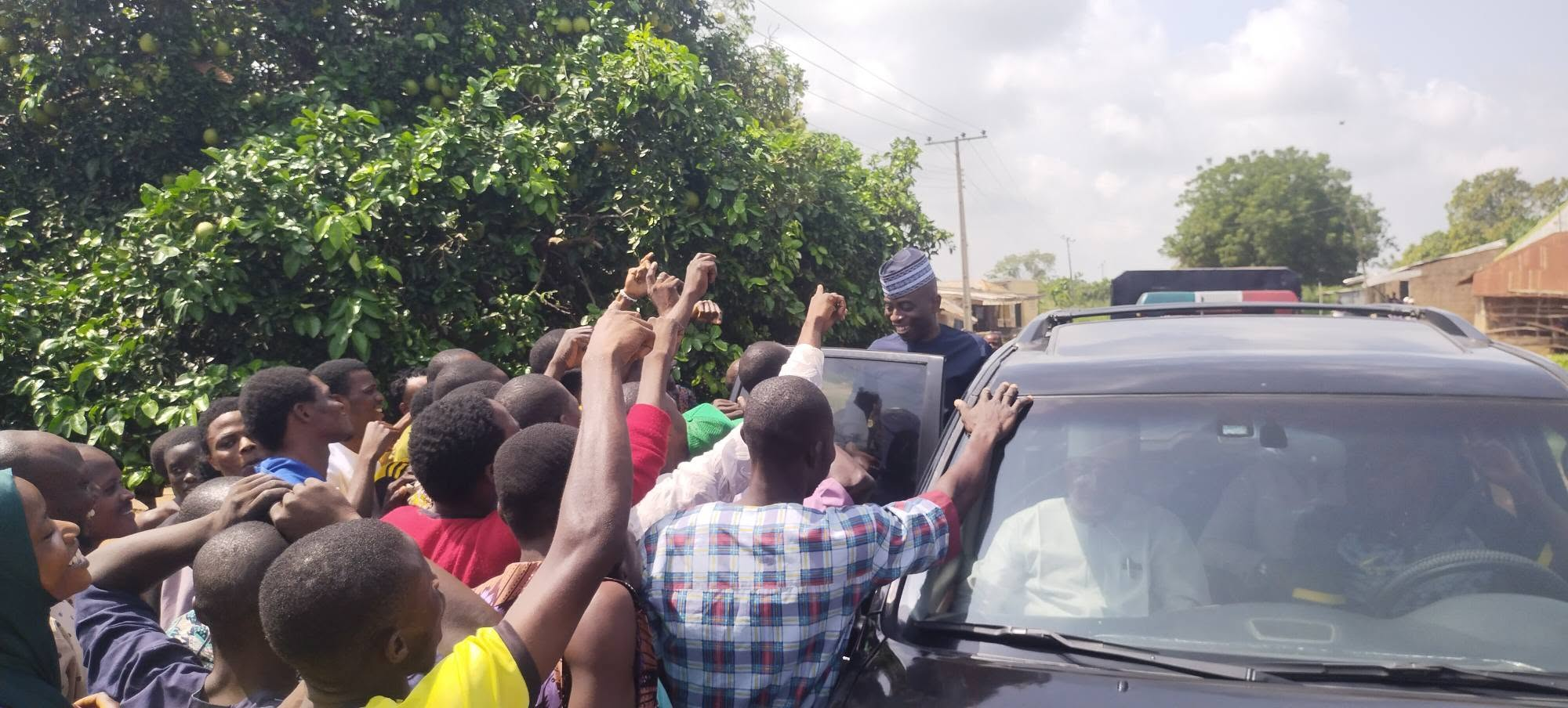 Razak Atunwa Promises Support For Kwara PDP Candidates During Visit To ‘Political Base’