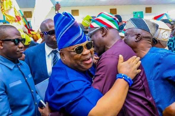 Tinubu: Oyetola, Lawal, Others Stay Away As APC National Secretary Calls Osun Campaign Council ‘Bipartisan’